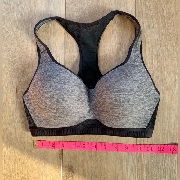 Under Armor racer back sports bra - Picture 4 of 4